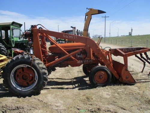 Used Allis Chalmers wd45 Tractor parts.