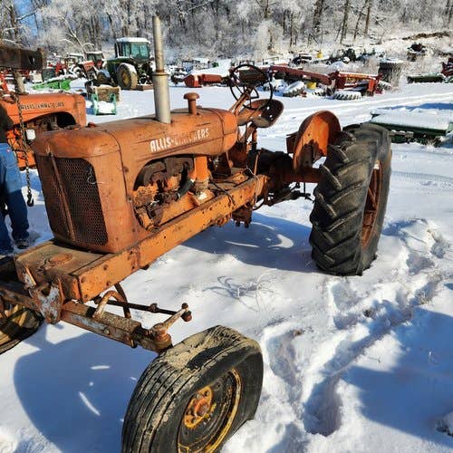 Used Allis Chalmers wd45 Tractor parts.