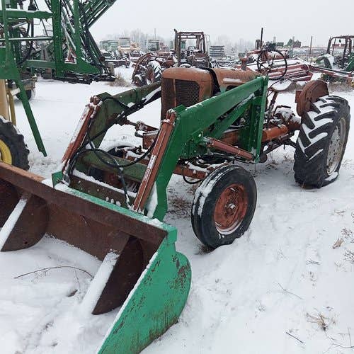 Used Allis Chalmers WD45 Tractor parts.