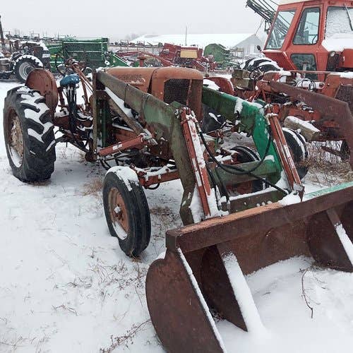 Used Allis Chalmers WD45 Tractor parts.