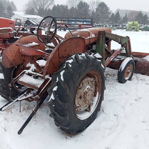Used Allis Chalmers WD45 Tractor parts.