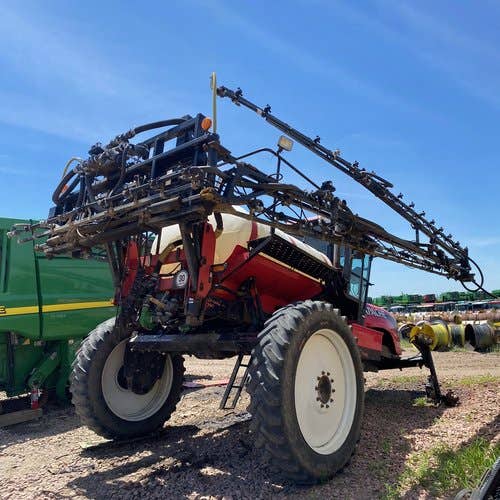 2002 Used Apache 780 Sprayer parts.