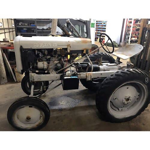 Used Avery BF Tractor parts.
