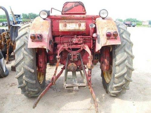 Used Belarus 420 Tractor parts.