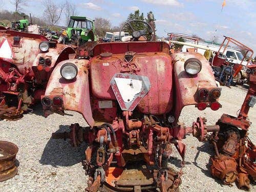 Used Belarus 500 Tractor parts.
