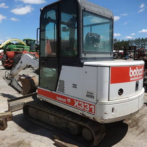2000 Bobcat 331 Construction & Industrial for sale in: Black Creek, WI. 