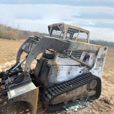 2001 Used Bobcat 864 Skid Steer Loader parts.