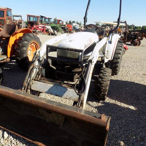 Used Bobcat CT225 Tractor parts.