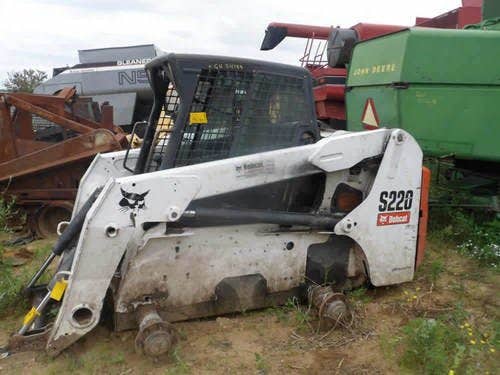 Used Bobcat S220 Skid Steer Loader parts.