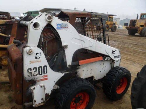 2003 Used Bobcat S300 Skid Steer Loader parts.