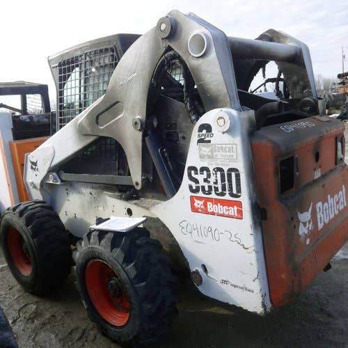 2007 Used Bobcat S300 Skid Steer Loader parts.