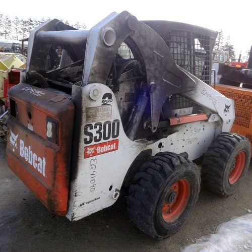 2007 Used Bobcat S300 Skid Steer Loader parts.