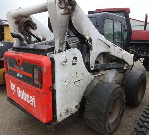 Used Bobcat S850 Skid Steer Loader parts.