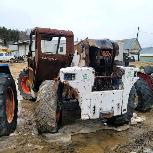 Used Bobcat V723 Construction & Industrial parts.