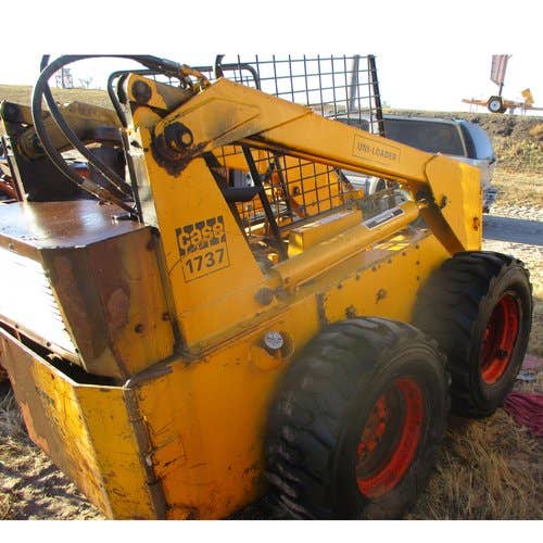 Used Case 1737 Skid Steer Loader parts.
