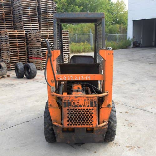Used Case 1816 Skid Steer Loader parts.