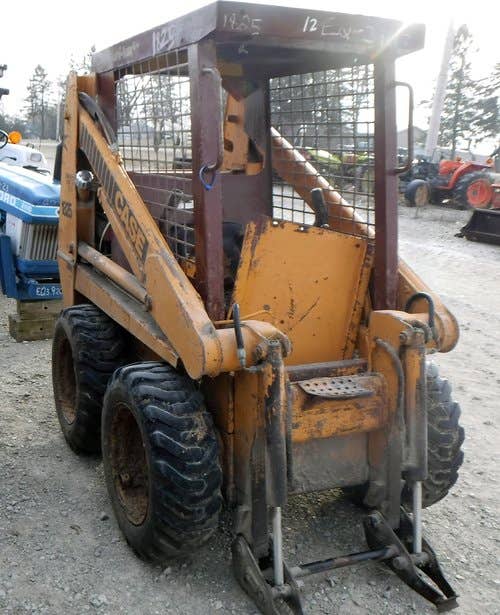 Used Case 1825 Skid Steer Loader parts.