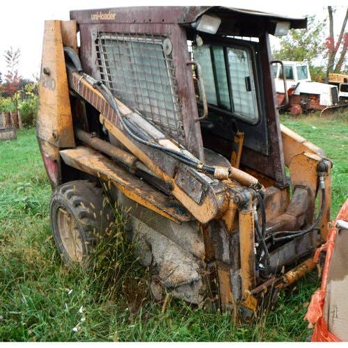 Used Case 1840 Skid Steer Loader parts.