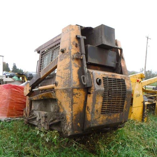 Used Case 1840 Skid Steer Loader parts.