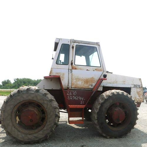Used Case 2670 Tractor parts.