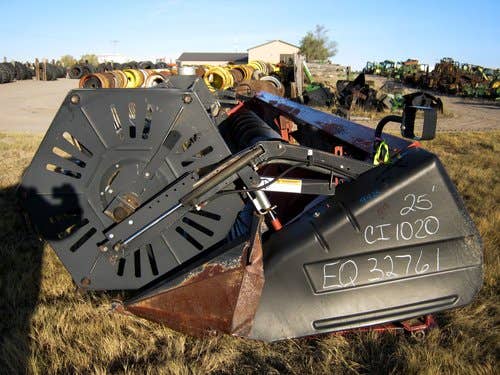 Used Case IH 1020 Header parts.