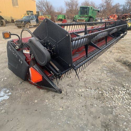 Used 2000 Case IH 1020 Header Used 2000 Case IH 1020 Header