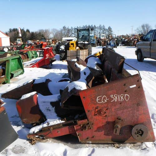 Used Case IH 1063 Header parts.