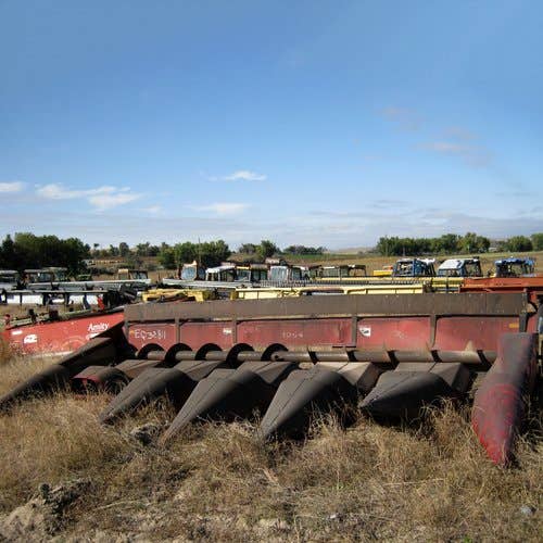 Used Case IH 1064 Header Parts Used Case IH 1064 Header Parts