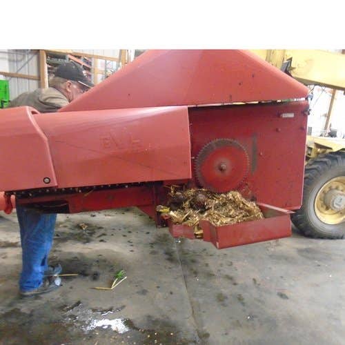 Used Case IH 1083 Header parts.