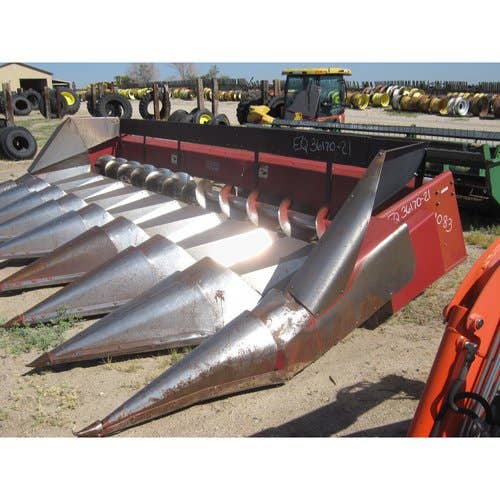 Used Case IH 1083 Header parts.