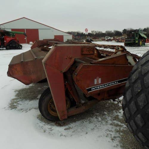 Used Case IH 1190 Hay Cutting parts.