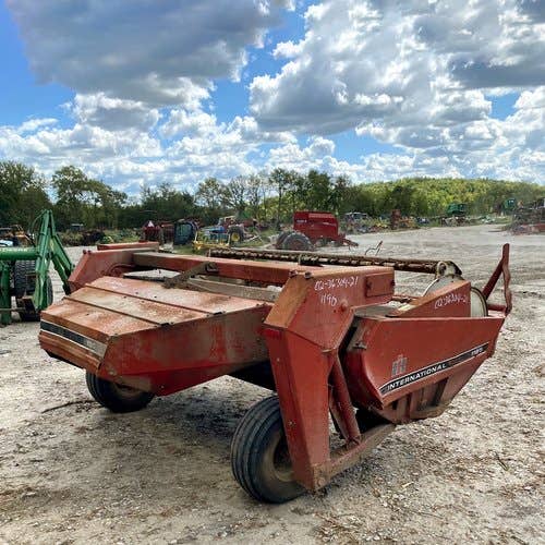 Used Case IH 1190 Hay Cutting parts.