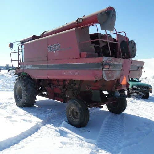 1987 Used Case IH 1620 Combine parts.