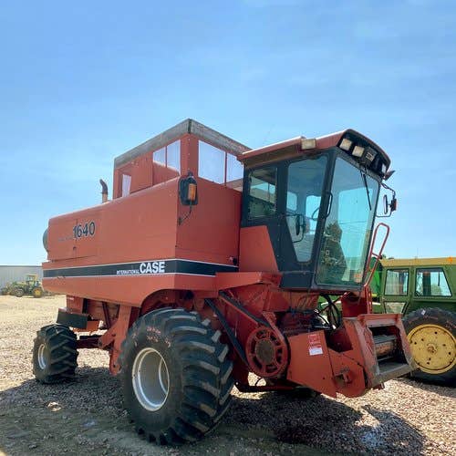 Used Case IH 1640 Combine Parts Used Case IH 1640 Combine Parts