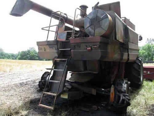 1992 Used Case IH 1660 Combine parts.