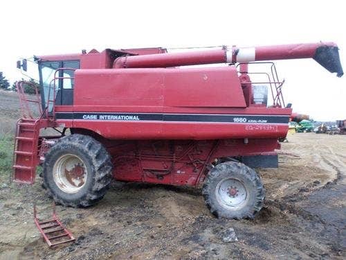 Used Case IH 1660 Combine parts.