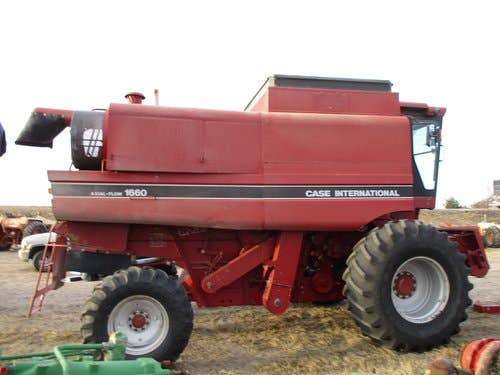 1980 Used Case IH 1660 Combine parts.