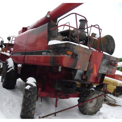 Used Case IH 1660 Combine parts.