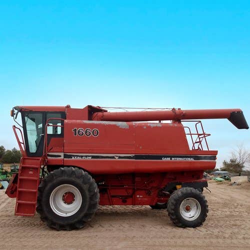 Used Case IH 1660 Combine parts.