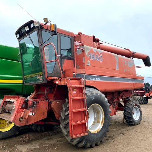 Used Case IH 1660 Combine Parts Used Case IH 1660 Combine Parts