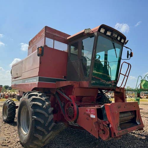 1991 Used Case IH 1660 Combine parts.