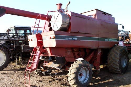 Used Case IH 1666 Combine parts.