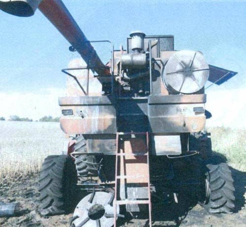 1992 Used Case IH 1680 Combine parts.