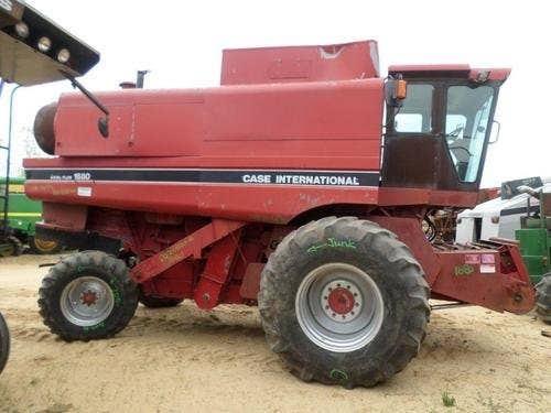 Used 1989 Case IH 1680 Combine Parts Used 1989 Case IH 1680 Combine Parts
