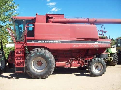 Used 1990 Case IH 1680 Combine Parts Used 1990 Case IH 1680 Combine Parts