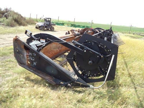 2008 Used Case IH 2162 Header parts.