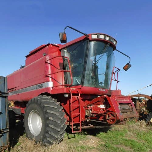 Used Case IH 2366 Combine Parts