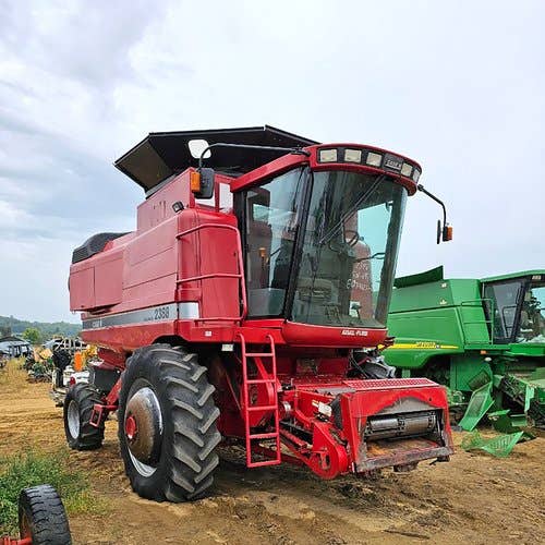 Used 1998 Case IH 2388 Combine Parts Used 1998 Case IH 2388 Combine Parts