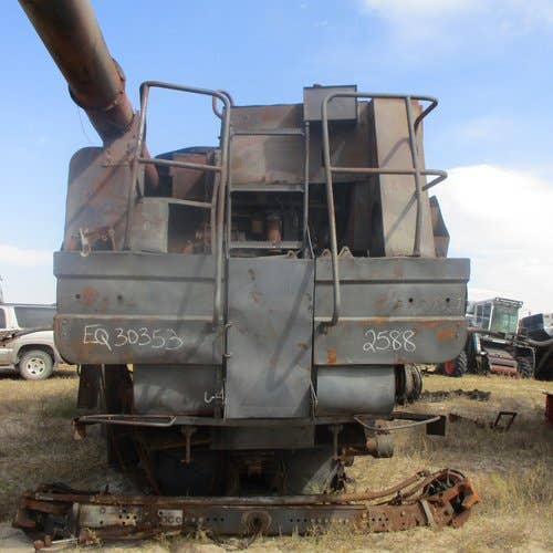 2007 Used Case IH 2588 Combine parts.