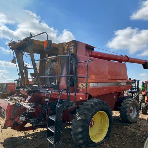 Used 2007 Case IH 2588 Combine Parts Used 2007 Case IH 2588 Combine Parts